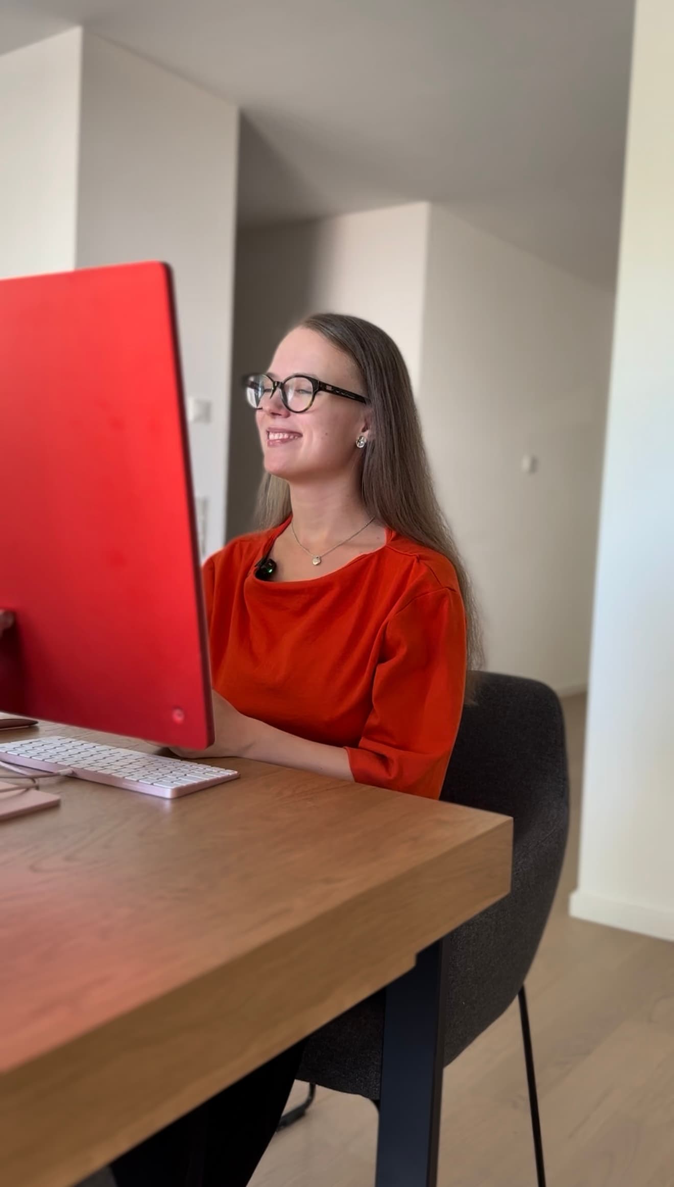 Estudiante aprendiendo alemán