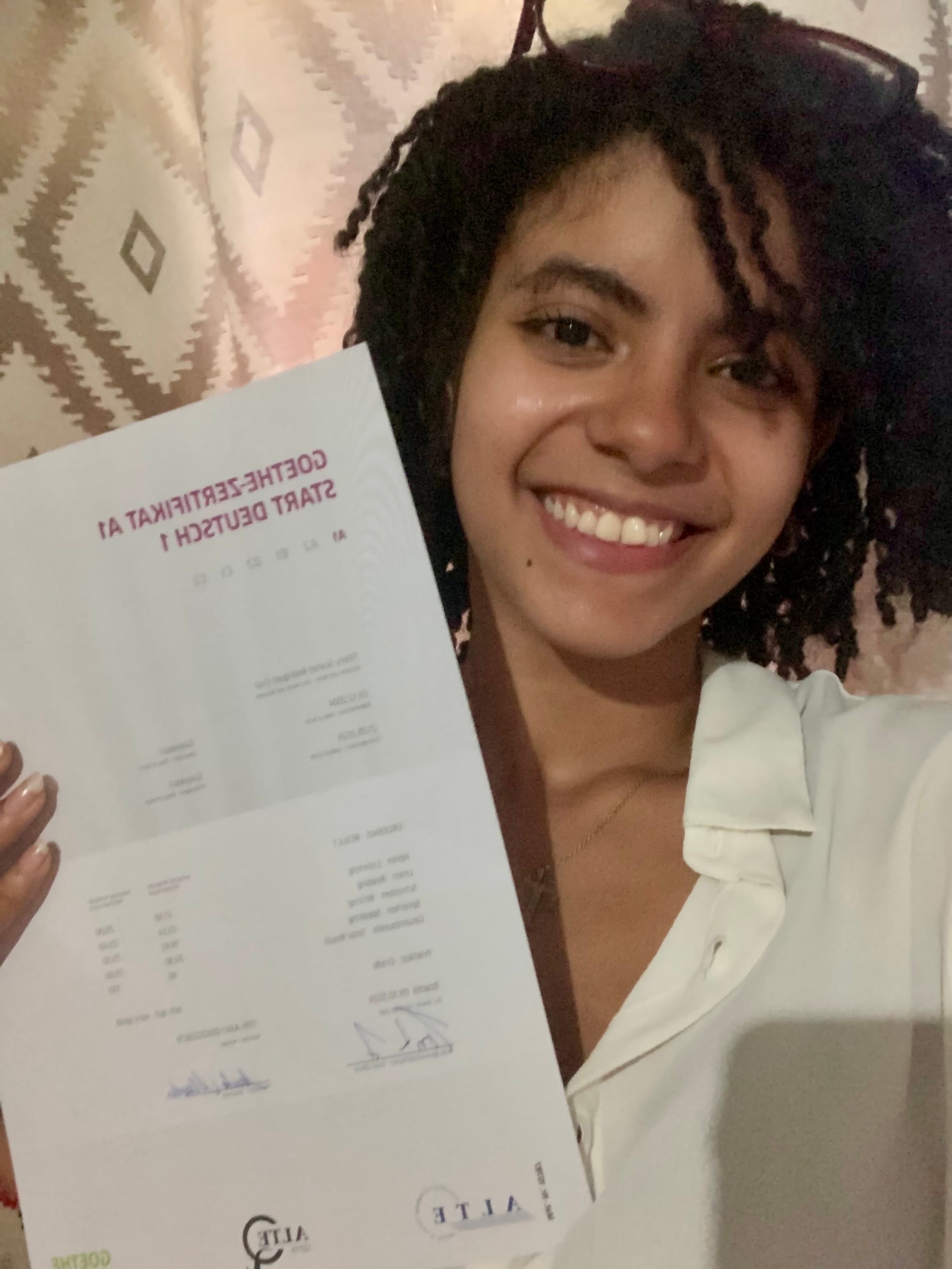 Certificado de Skarlett Rodriguez