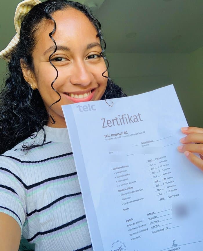 Certificado de Tania Gamez